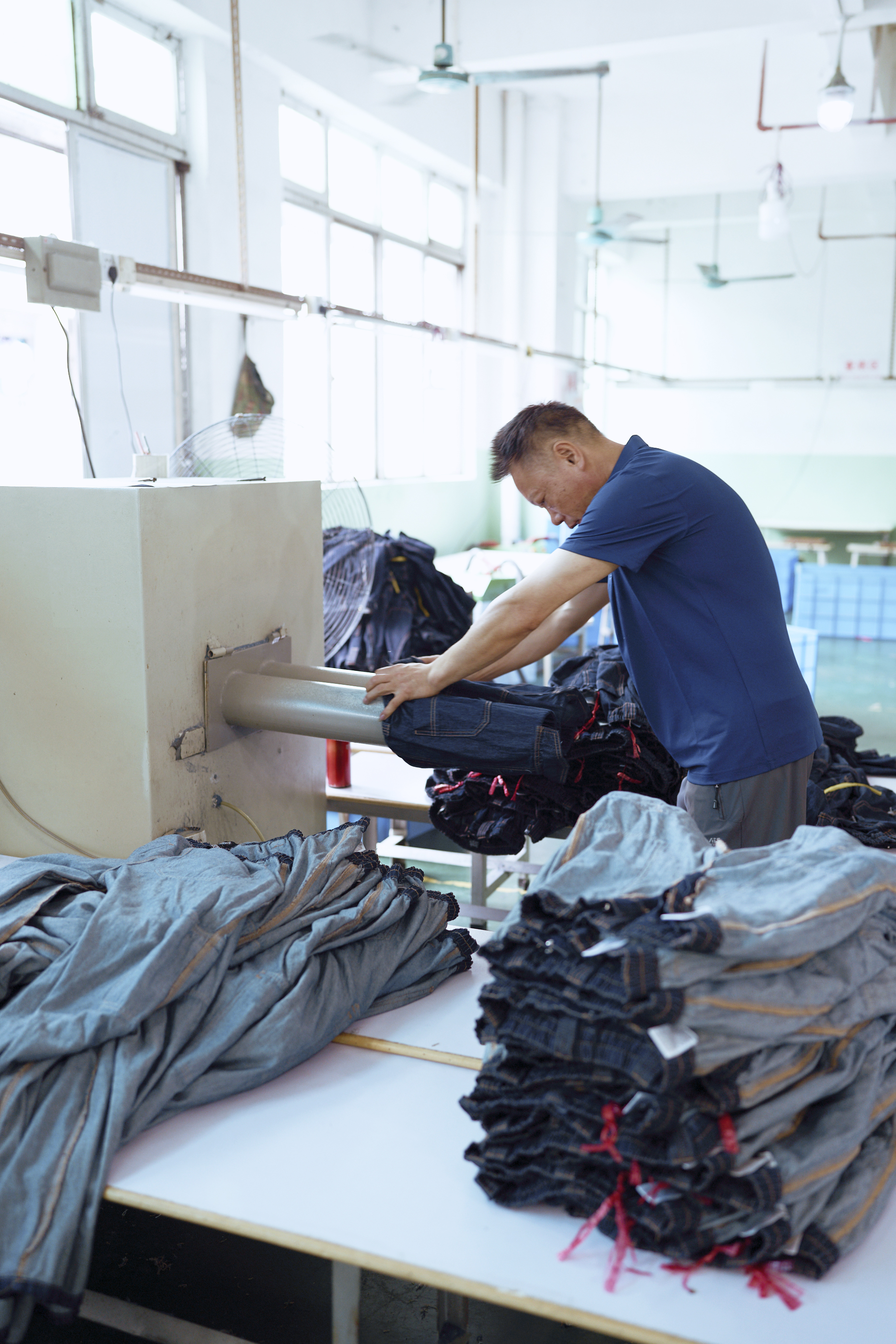 生產(chǎn)車(chē)間