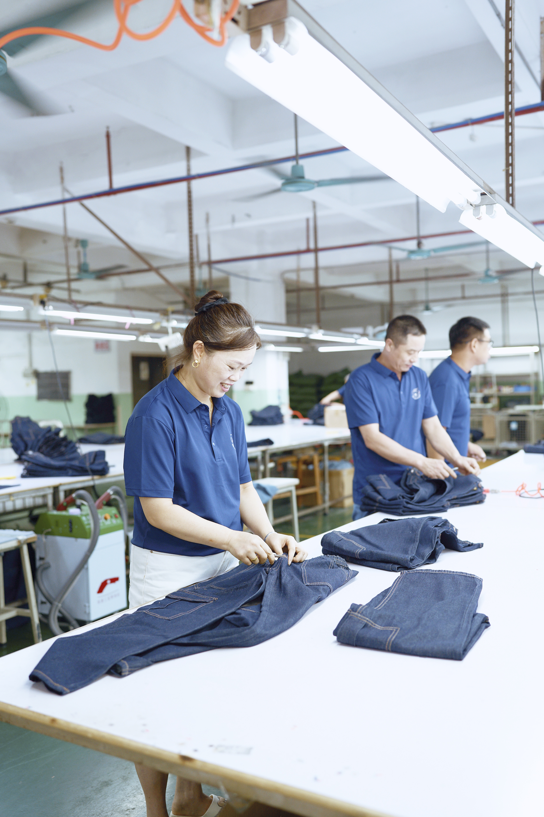 生產(chǎn)車(chē)間