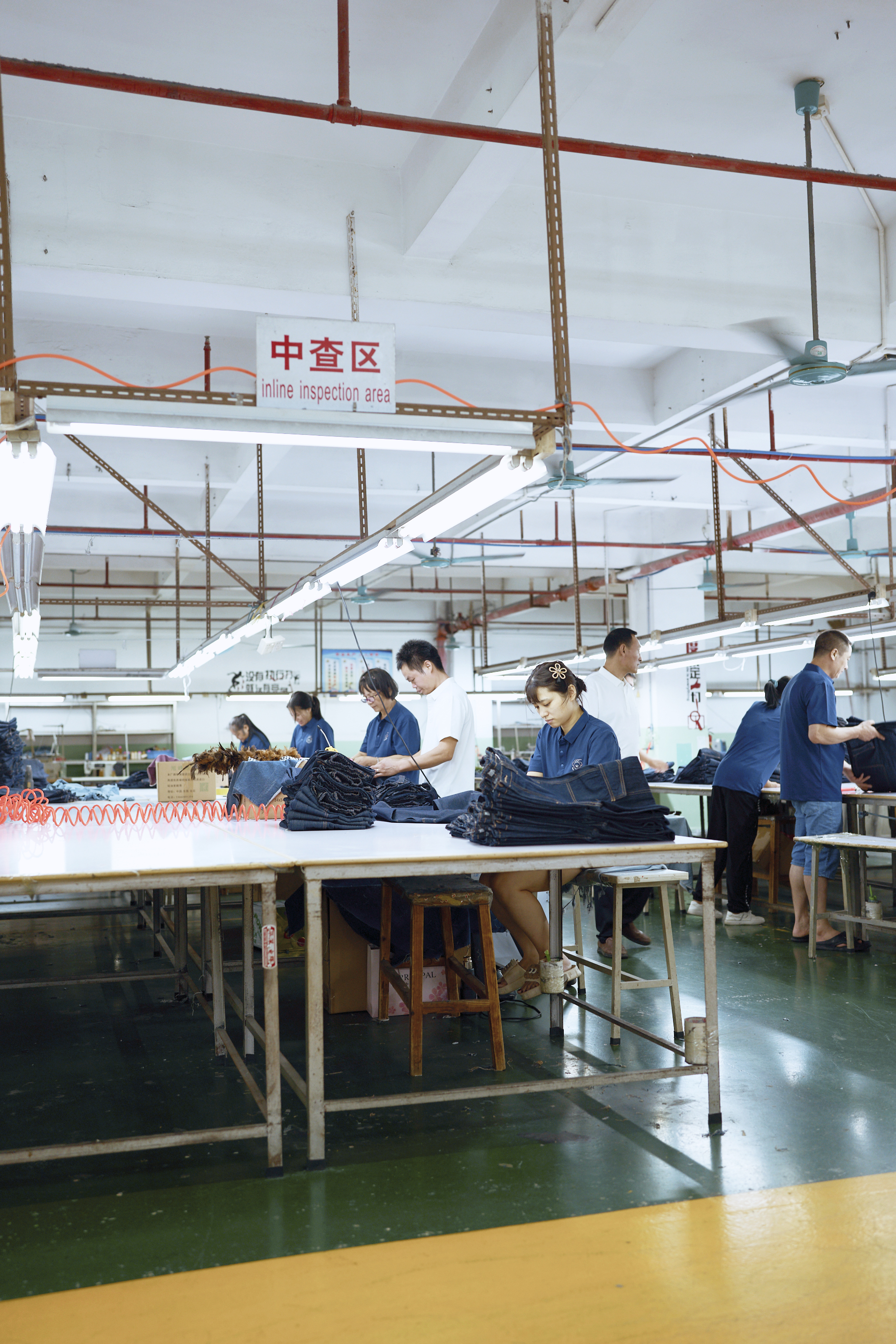 生產(chǎn)車(chē)間