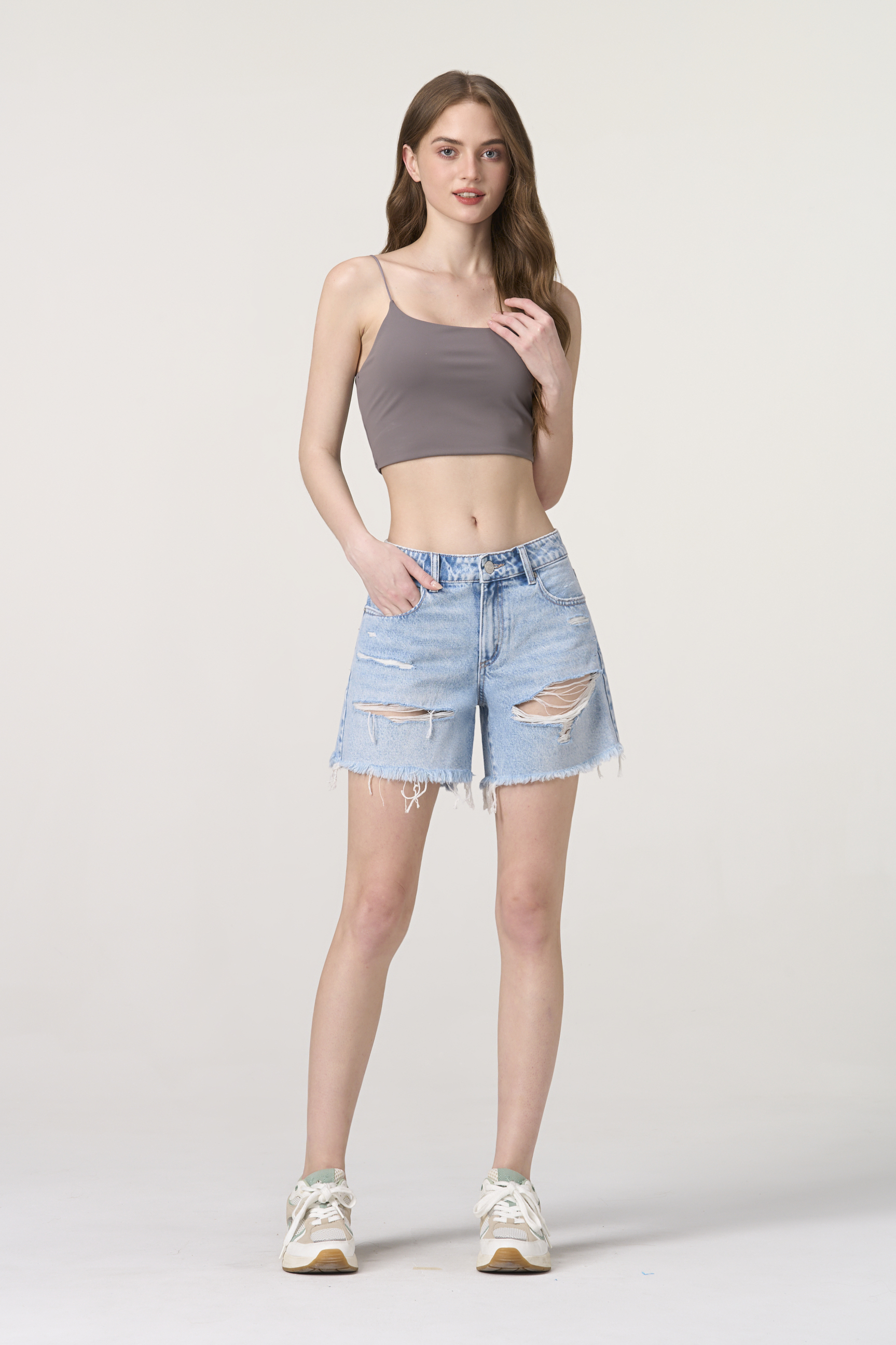 casual versatile denim shorts
